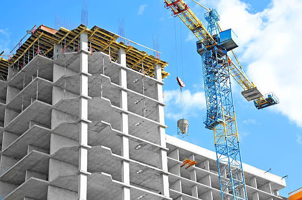 Best Local Concrete Companies  in Elmendorf, TX